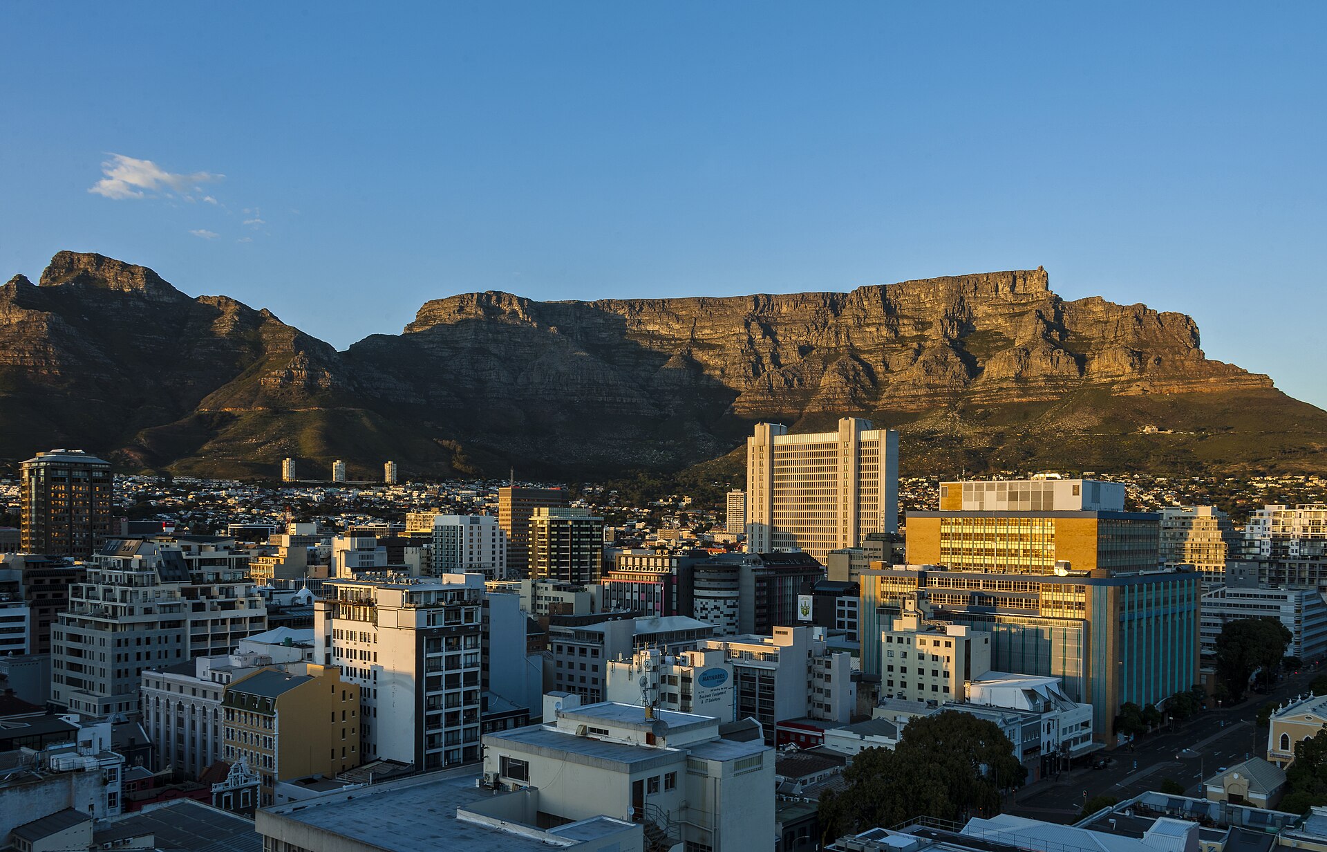 Cape Town city bowl and Table Mountain at dawn
